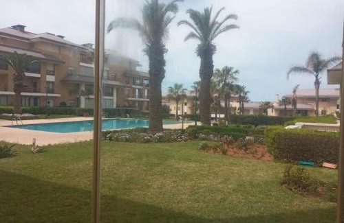Oulad Khallouf Apartamento | plage des nations bouknadel