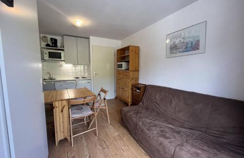 Plagne Soleil Apartamento | Plagne Soleil: Appartement 2 pièces avec balcon, accès direct pistes, centre proche commerces - FR-1-351-14