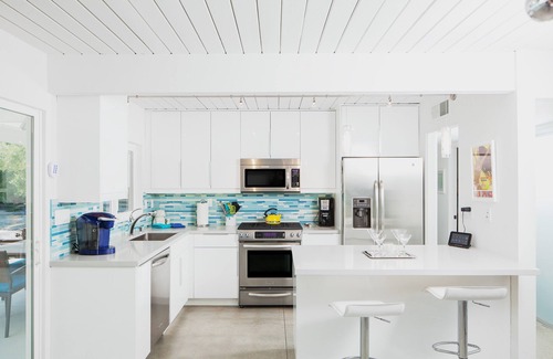 Sunmor Casa | Plaimor Paradise: complejo moderno de lujo de mediados de siglo