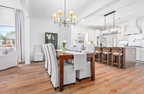 Auburn Casa | Plainsman Retreat- 4 min to AU, Gameroom, FirePit+