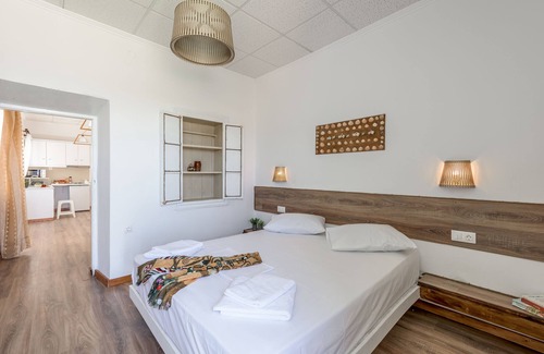 Milos Casa | Plakes Sea View Suites