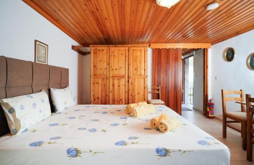Kinyra Apartamento | Plane TREE