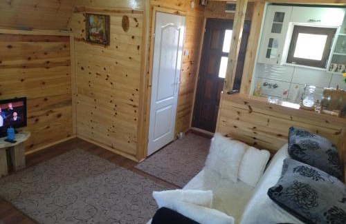 Kremna Casa | Planinska kuca-Jovanovic!