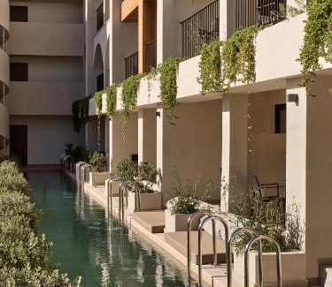 Tsilivi Hotel | Planos Deluxe
