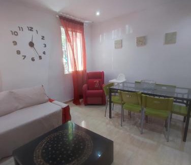 Aiora Apartamento | Planta baja, bien comunicada, cerca de la playa