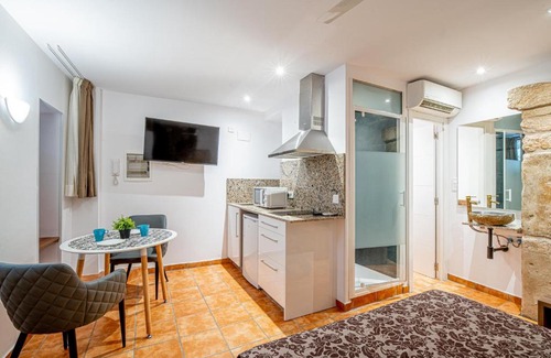 Centro histórico Apartamento | Planta baja en la muralla romana junto a la Catedral