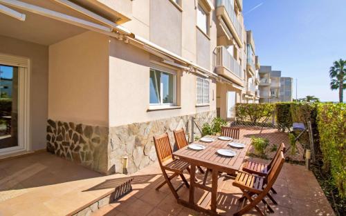 Alcossebre Apartamento | Planta baja Primera linea ROQUER MARTI Cargador Albert Villas