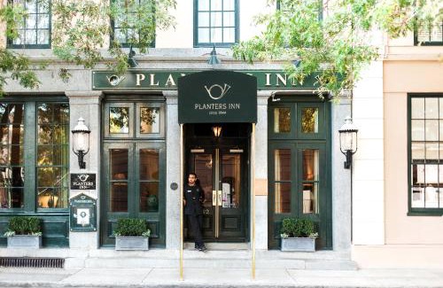 Charleston Historic District Hotel | Planters Inn - Charleston
