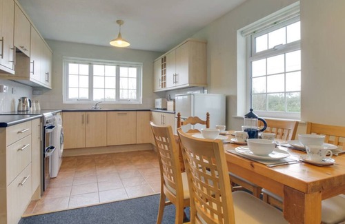 Caergeiliog Casa | Plas Bach in the beautiful Holyhead