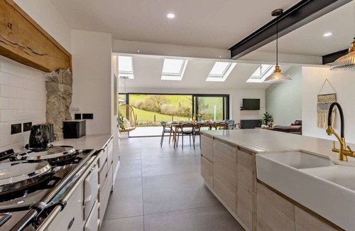 Abergele Casa | Plas Isaf Farmhouse - Cuatro Habitaciones Casa, Capacidad 10