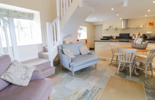Holywell Cabaña | Plas Tirion Cottage, Mostyn