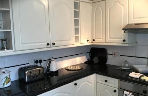 Aberystwyth Cama Y Desayuno | Plas Y Dderwen Bed and Breakfast