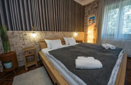 Hajduszoboszlo Hotel | Platan Garden Rooms & Restaurant