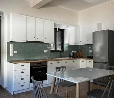 Pylos-Nestoras Apartamento | Platanos House - Akritochori Foinikountas