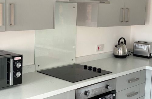 Hedon Apartamento | Platform Church View Apartment