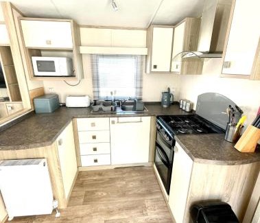Aberystwyth Casa | Platinium Standard Luxury and Modern Static Caravan at Clarach Bay