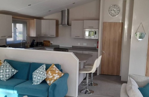 Saxmundham Casa | Platinum lodge on Carlton Meres holiday Park