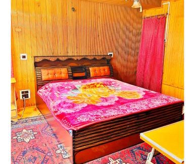 Nagin Bagh Casa | Plato Excellence Accommodation & Transportation