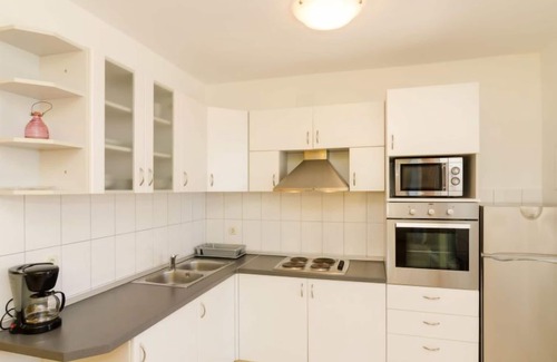 Orebic Apartamento | Plavac Mali by Interhome