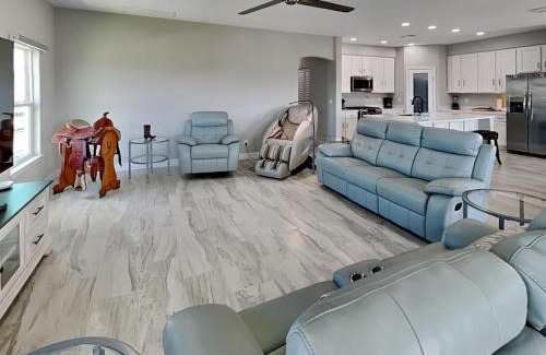 Jamaica Beach Casa | Play N Hooky