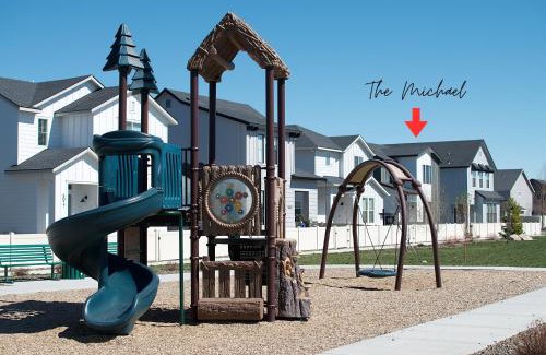 Meridian Casa | Play Relax Ping Pong, Foosball, Arcades, Park