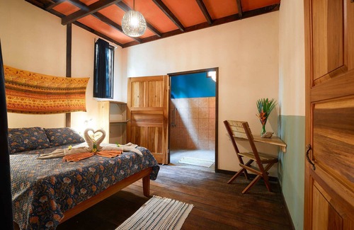 Cocles Hostal | Playa 506 Beachfront Hostel