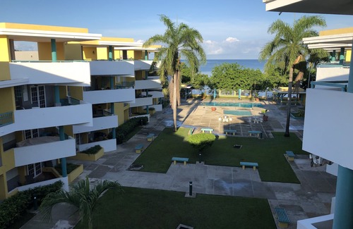 Pedernales Condominio | Playa Buye beachfront condo with rooftop terrace and pool
