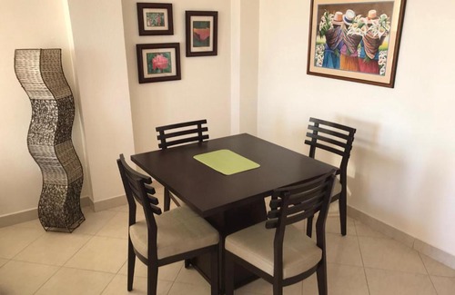 Canoa Apartamento | Playa del Sol beachfront 2bedroom condo