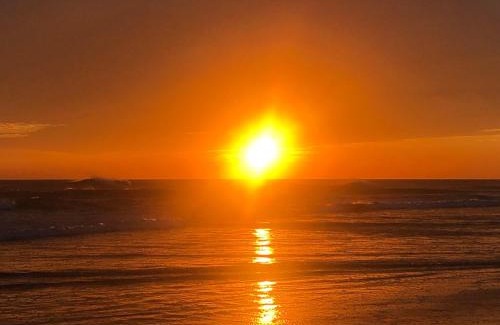Playa Grande Casa | Playa Grande Ocean Break 2 min walk to beach