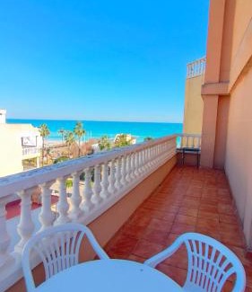 El Grau de Moncofa Apartamento | Playa Paradís - Primera linea de playa - AP-7 3min - Self check-in 24h