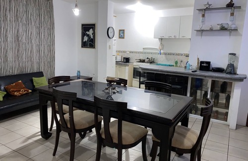 Manta Apartamento | Playa Suites Apart-Hotel