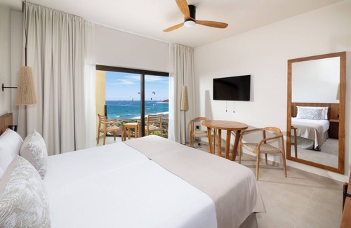 El Medano Hotel | Playa Surf CBbC Hotel