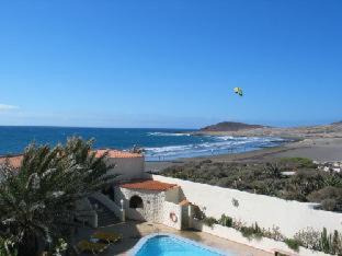 El Medano Hotel | Playa Surf CBbC Hotel