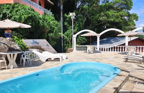 Daniela Cabaña | Playana - Cozy beach cottage located in frontsea Azorean Villa - Nature & Beach
