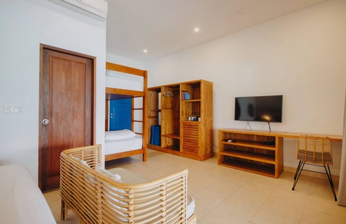 Jungut Batu Hotel | Playgrounds Wave Lodge
