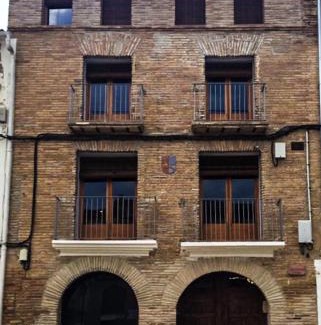 Binefar Apartamento | Plaza Apartamentos