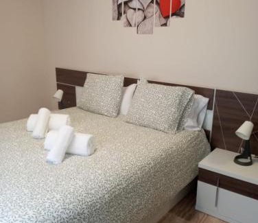 Linares Apartamento | PLAZA AYUNTAMIENTO 3 HABITACIONES PONDoS