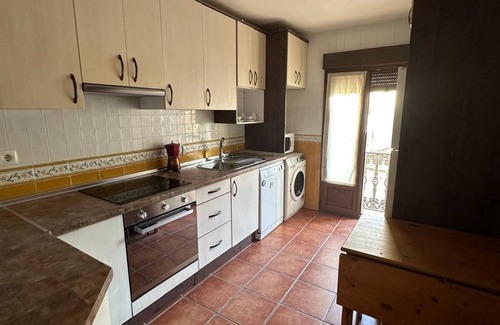 Riaza Apartamento | Plaza de Riaza. Historical charm