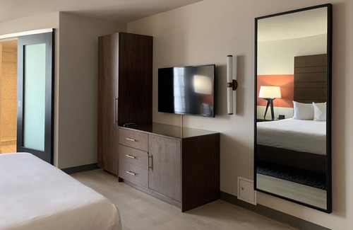 Downtown Las Vegas Hotel | Plaza Hotel & Casino