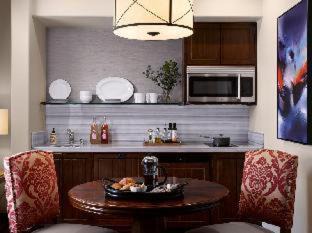 Westwood Hotel | Plaza la Reina