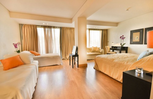 Anavyssos Hotel | Plaza Resort Hotel