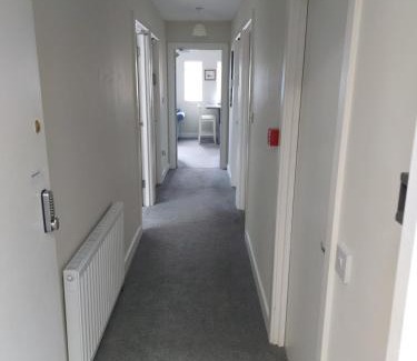 Bangor Apartamento | Plaza suite 61 B