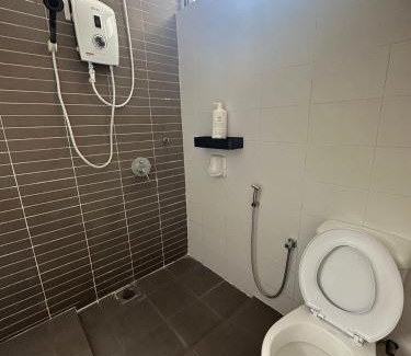 Taman Mount Austin Apartamento | Plazio 1 Bedroom & Studio