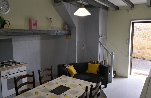 Saint-Crepin-et-Carlucet Casa | Agradable casa de campo en el campo a 12 kms de Sarlat