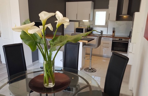 Coatroual Casa | Pleasant 8-person houses, private above-ground swimming pool from mid-June to mid-September