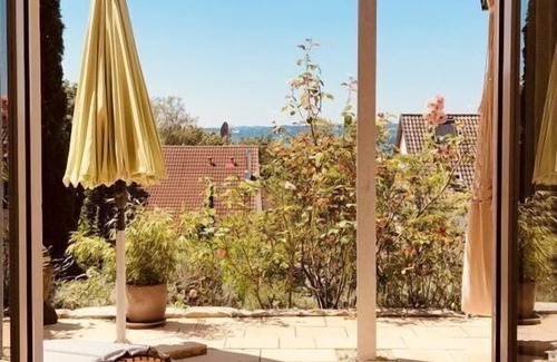 Unteruhldingen Apartamento | Agradable apartamento con terraza