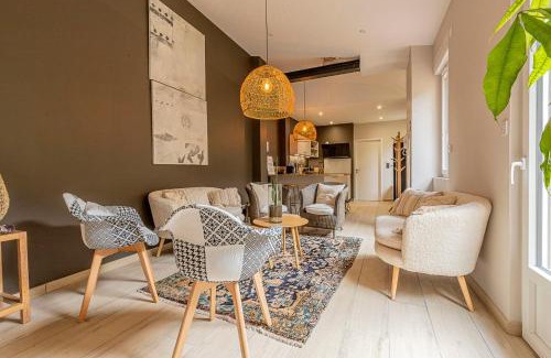 Minimes - Barriere de Paris Casa | Pleasant and bright chartreuse with terrace