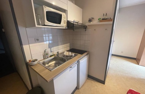 Souche Apartamento | Pleasant, bright Studio 6
