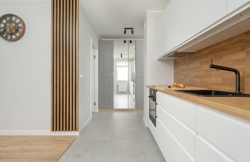 Krzyki Apartamento | Pleasant Decor & Parking by Renters
