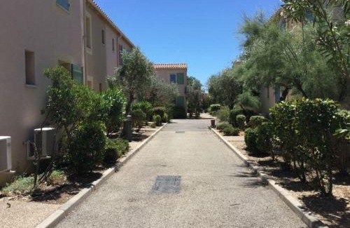 Mouries Casa | pleasant gîte, with collective heated swimming pool, in the heart of the alpilles in mouriès, 4/6 people.